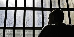 Bir suç nedeniyle alınan hapis cezasının infazı sırasında denetimli serbestliğe