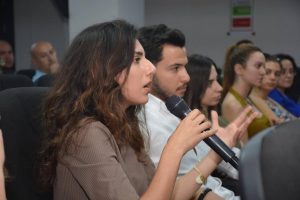 İzmir Barosu Av. Nevzat Erdemir Konferans Salonu’nda gerçekleşen seminerde biyometrik