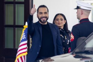 El Salvador Devlet Başkanı Nayib Bukele, ABD tarafından El Salvador'a