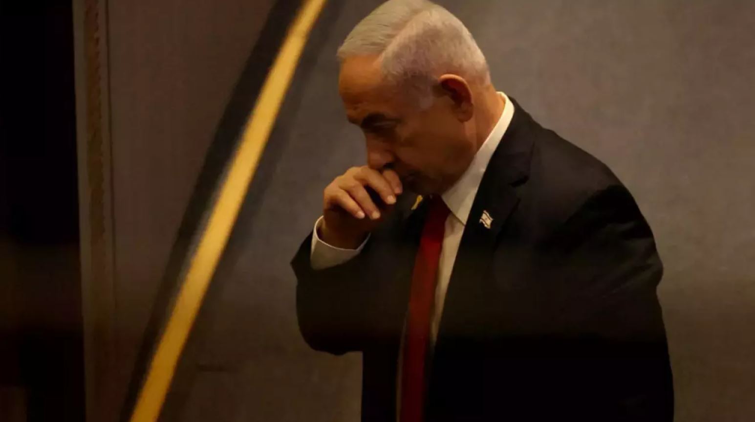 İsrail Başbakanı Netanyahu, yolsuzluk davasında alındığı çapraz sorguda bin 788