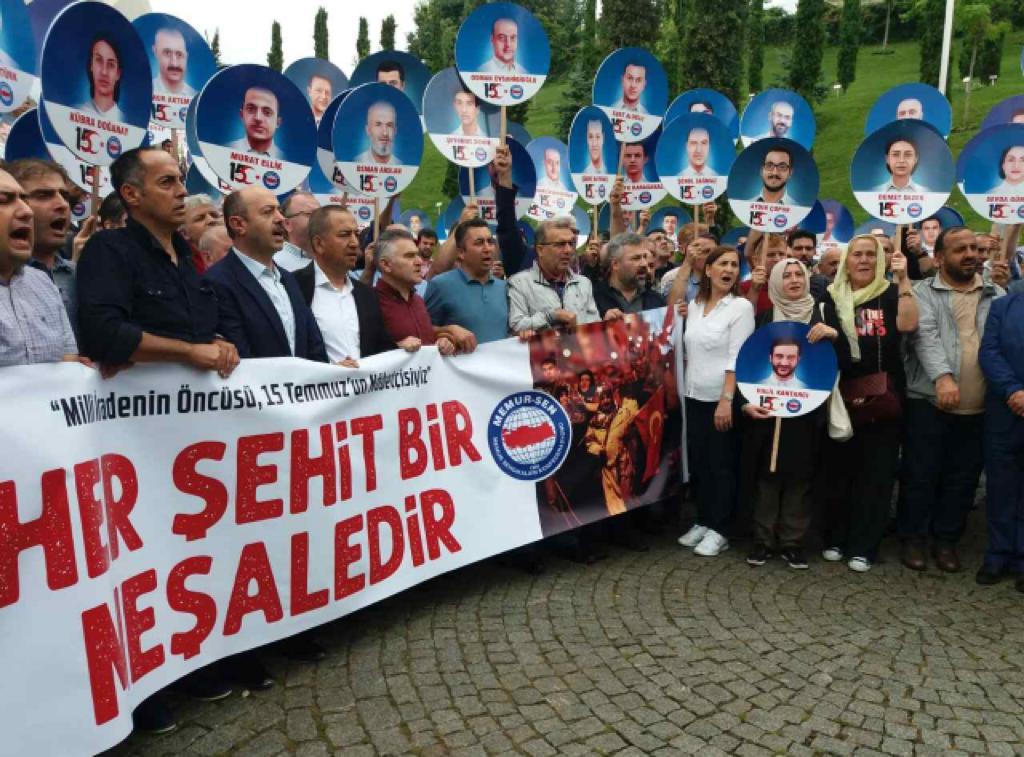 15 TEMMUZ 250 ŞEHİDİN KANLARIYLA YAZDIĞI SON KURTULUŞ DESTANIDIR!  