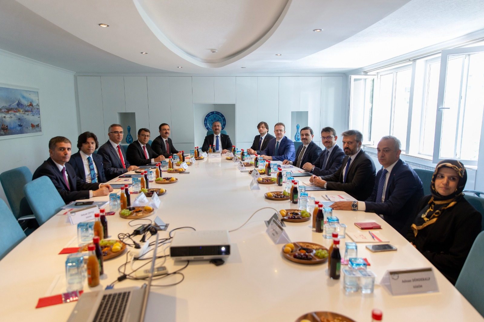 Cumhurbaşkanı Erdoğan’ın imzasıyla Resmi Gazetede yeniden aktifleştirilen Türkiye Adalet Akademisine,