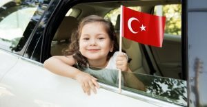 Çocuklar, hak ve özgürlüklerini bildikleri ölçüde kullanabilirler. Bu da, hukuk