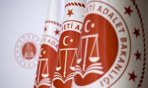 Son günlerde artan kadın cinayetlerine karşı Adalet Bakanlığı hızla çalışmalarına