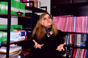 ERZURUM (DHA) - ERZURUM'da avukatlık ve arabuluculuk yapan Esra Yılmaz,