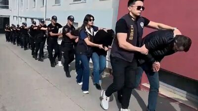 4 ilde gerçekleştirilen operasyonlarda yasa dışı bahis çetesi çökertildi. Çetenin elebaşı